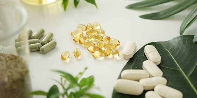 دواء شائع لعلاج تساقط الشعر يظهر فائدة أخرى منقذة للحياة