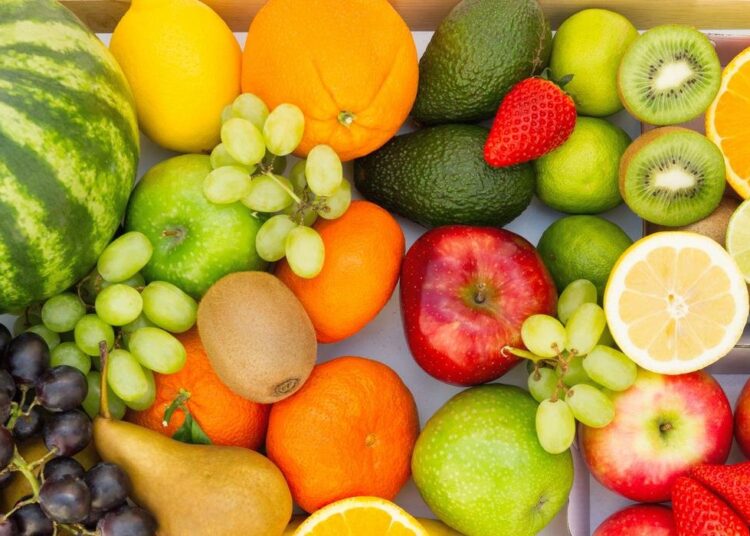 أطباء ينصحون بالتقليل من أكل أنواع من الفواكه
