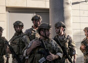 الجيش اللبناني يحبط مخططاً لاستهداف أحد مراكزه