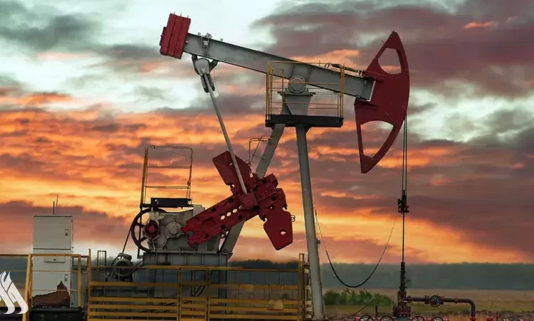 انخفاض في أسعار النفط وسط مخاوف من تباطؤ نمو الطلب العالمي