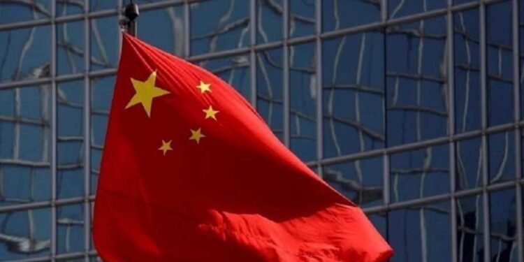 الصين تُخفّض استيراد النفط وتزيد الغاز