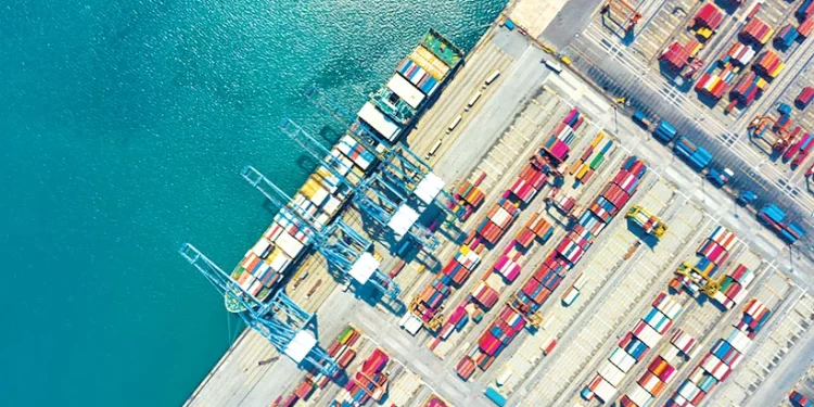 قطر تعزز تصنيفها العالمي للخدمات اللوجستية من خلال تنفيذ هذه المشاريع