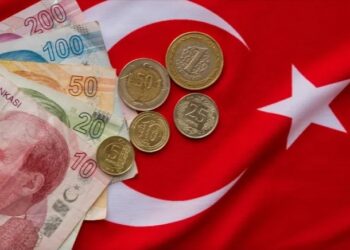 وكالة دولية ترفع تصنيف تركيا درجتين في أول رفع تصنيف لتركيا منذ أكثر من عقد