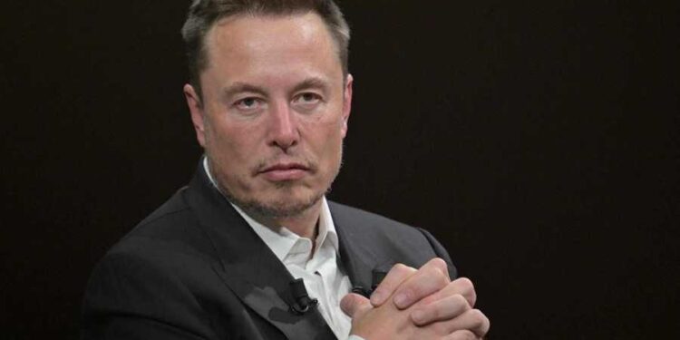ماسك يتبرع “بمبلغ كبير” لمجموعة تؤيد انتخاب ترامب