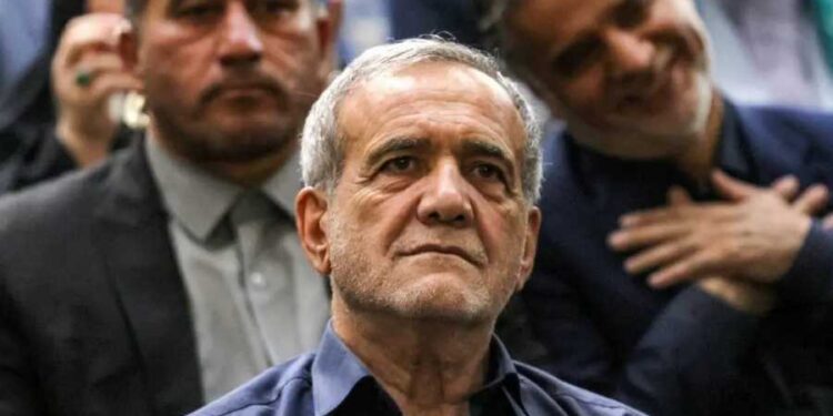 رسالة ودعوة من بزشكيان إلى “العالم الجديد”: إيران لا تستجيب للضغوط