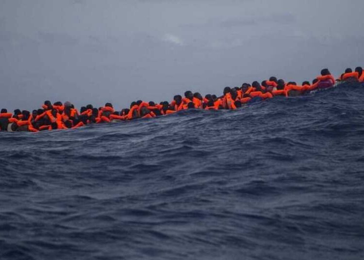 انتشال 89 جثة مهاجر غرق مركبهم قبالة موريتانيا