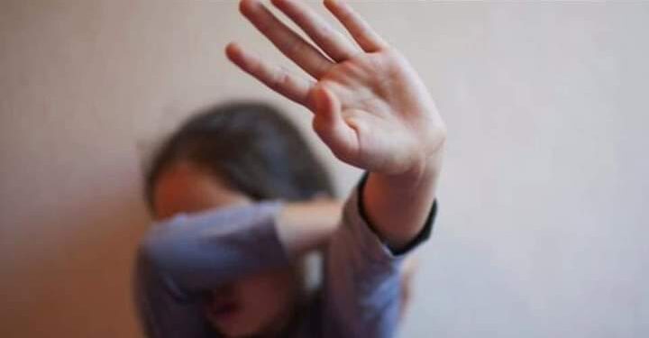 يستدرجهن ثم يعـ.ـتدي عليهن … بنات صغار ضـ.ـحية أربعيني في تبنين!