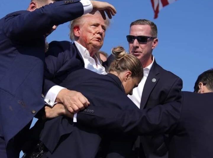 اطلاق النار على دونالد ترامب خلال تجمع انتخابي في ولاية بنسلفانيا