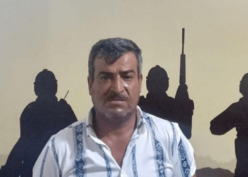 مشعوذ في صور.. يمارس السحر ويستغل النساء والرجال!