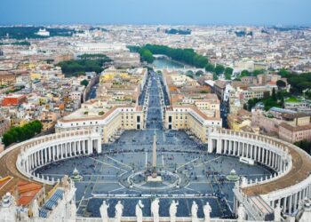 أعلى سلطة كنسية مسيحية تنفي “أحقية اليهـ.ود في أرض فلسطين”