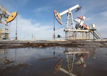 أسعار النفط تسجل أكبر انخفاض أسبوعي منذ بداية مايو