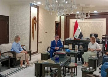 الوزيرة مشوّح تبحث مع مدير المركز الثقافي الروسي بدمشق سبل التعاون الثقافي بين البلدين