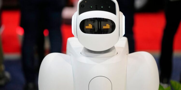 صناعة روبوت يمتلك دماغا بشريا