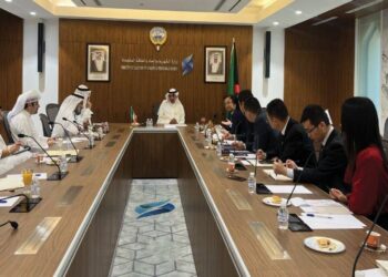 الطاقة المتجددة محور لقاءات الكويت والصين.. ماذا تم؟!