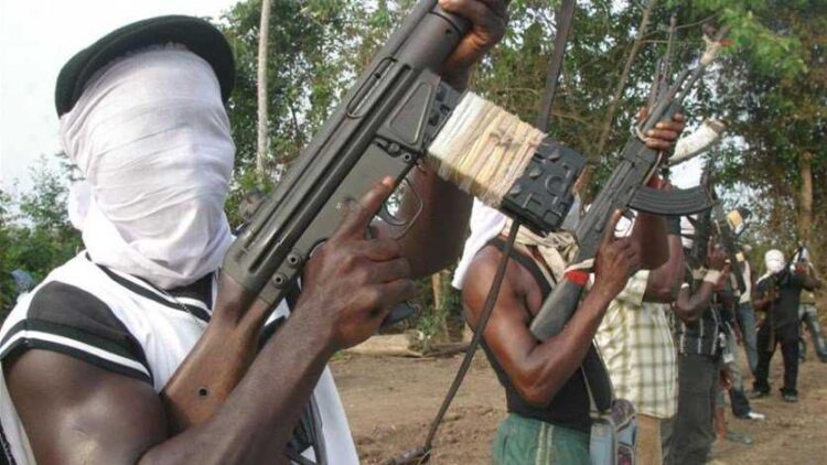 مسلحون يخطفون 20 طالبا نيجيريا في كمين