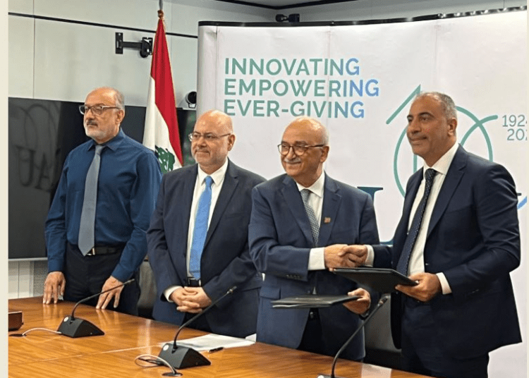 وزير الصحة من  LAU: تسيرون في الاتجاه الصحيح