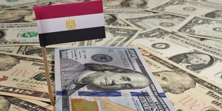 مصر تسجل رقما تاريخيا في الأموال الساخنة