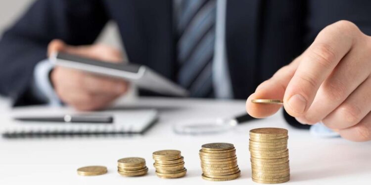 21 مليار دينار عائدات الضرائب في تونس تدعم توازن المالية العمومية