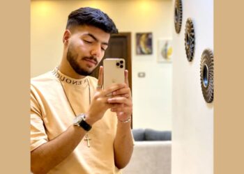 الطالب وسام عبدالله أبو عاصي ناجحاً.. ألف مبارك