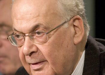 سليم الحص: مشروع أنطون سعاده هو المنقذ