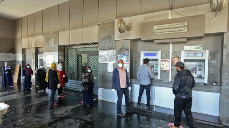 المصرف المركزي الليبي: لا صحة لوقف التعامل معنا