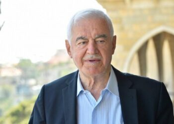 لبنان: قضية الحاكم تحت الامتحان