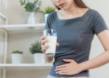 تأثير الحليب على القولون: ما يجب أن تعرفه