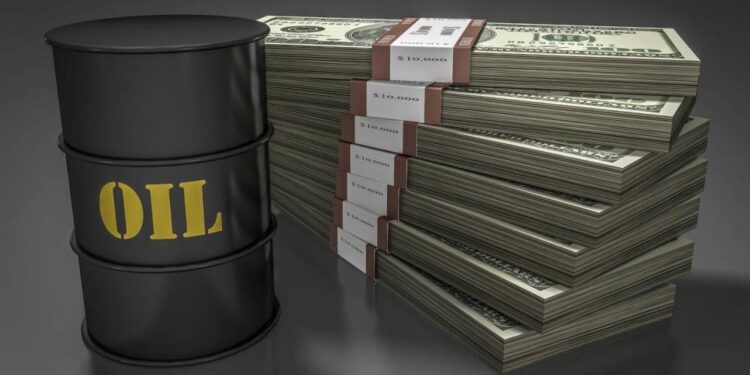 وسط توقعات بزيادة الإمدادات.. النفط يسجل خسائر شهرية وأسبوعية