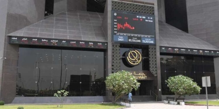 نمو أصول الشركات المدرجة في بورصة الكويت خلال النصف الأول