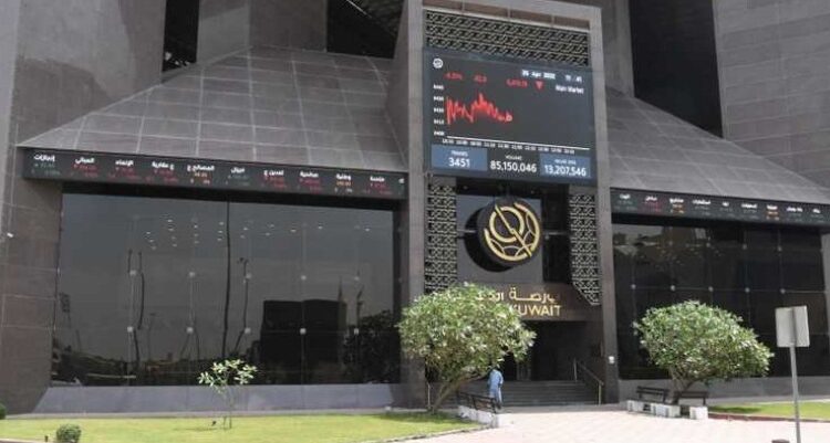 نمو أصول الشركات المدرجة في بورصة الكويت خلال النصف الأول