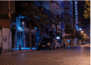 كانت عائدة من المستشفى إلى منزلها.. فنانة لبنانيّة تتعرّض لحادثة مرعبة إليكم ما جرى معها