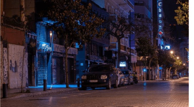 كانت عائدة من المستشفى إلى منزلها.. فنانة لبنانيّة تتعرّض لحادثة مرعبة إليكم ما جرى معها