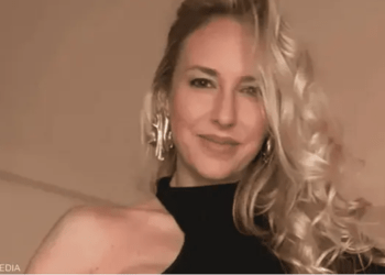 بعد طحنها في الخلاط.. رأس ملكة جمال سويسرا في كيس قمامة