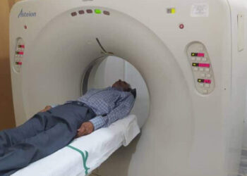 جهاز طبقي محوري بالخدمة في العيادات الشاملة بالجيزة في ريف درعا