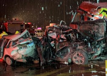 حادث سير مروع في الصين يتسبب بقتل 11 شخصاً بينهم تلاميذ