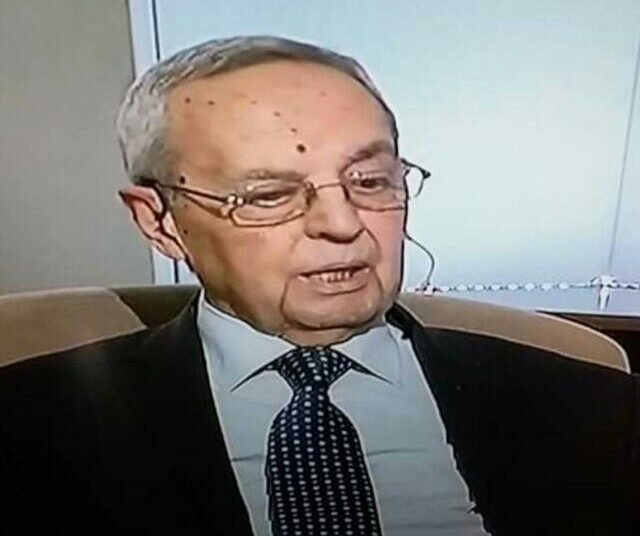 برسم الامين العام لجامعة الدول العربية