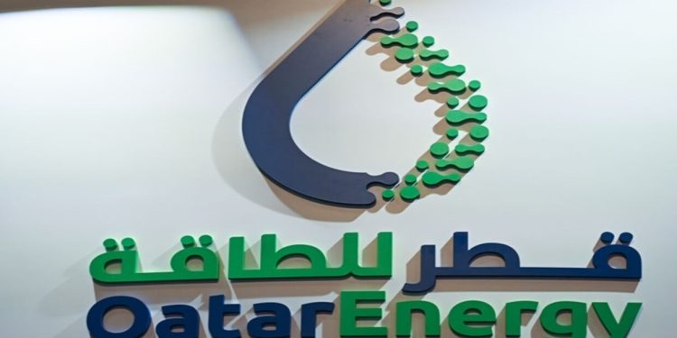 اتفاقية شراكة بين قطر للطاقة وشركة “توتال إنرجيز” في مشروع للطاقة الشمسية بالعراق