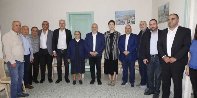 الأبيض اختتم جولته في إقليم الخروب منوها بما أظهره اللبنانيون من تضامن