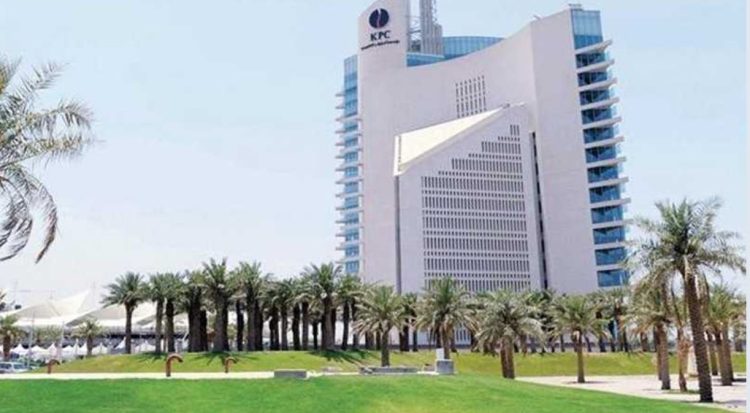 الكويت.. مؤسسة البترول تخطط للاعتماد على إنتاج الطاقة المتجددة