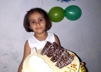 الفراشة غزل تحتفي بعامها الرابع