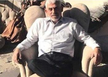 مهندس طوفان الأقصى القائد يحيى السنوار شهيداً في الميدان