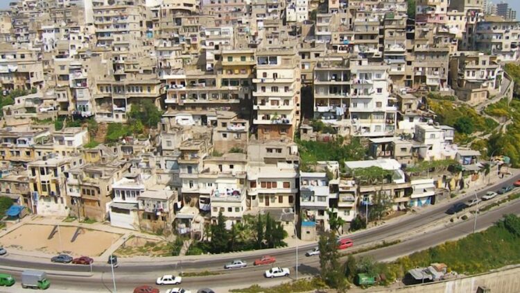 مدرسة “ميْ زيادة” الرسمية في طرابلس في مهب الرياح!! أين المحافظ والمعنيّون؟!!