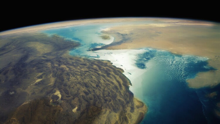 توجه إيراني لإنشاء أطول نفق بحري في العالم مع دولة خليجية