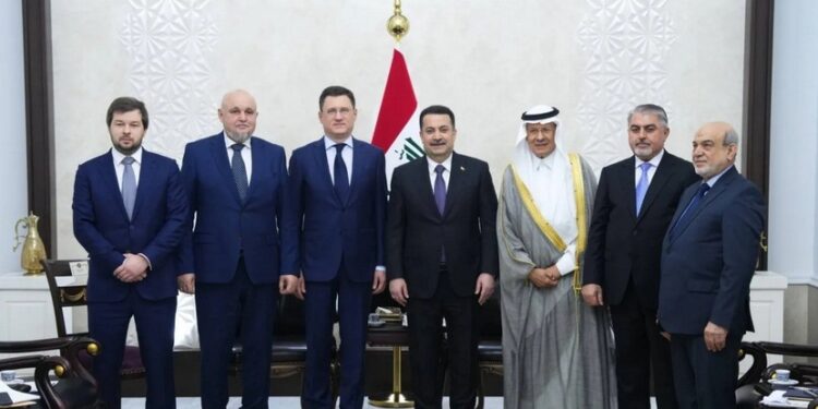 السعودية والعراق وروسيا تشدد على أهمية الالتزام بالتخفيضات الطوعية في «أوبك بلس»