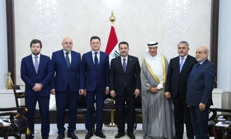 السعودية والعراق وروسيا تشدد على أهمية الالتزام بالتخفيضات الطوعية في «أوبك بلس»