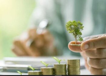 وكالة تصنيف دولية تتوقع أداء أفضل للبنوك الخليجية في 2025