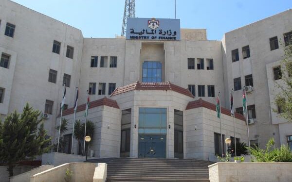 ارتفاع الإيرادات المحلية الأردنية إلى 6 مليار و689.1 مليون دينار خلال 9 شهور