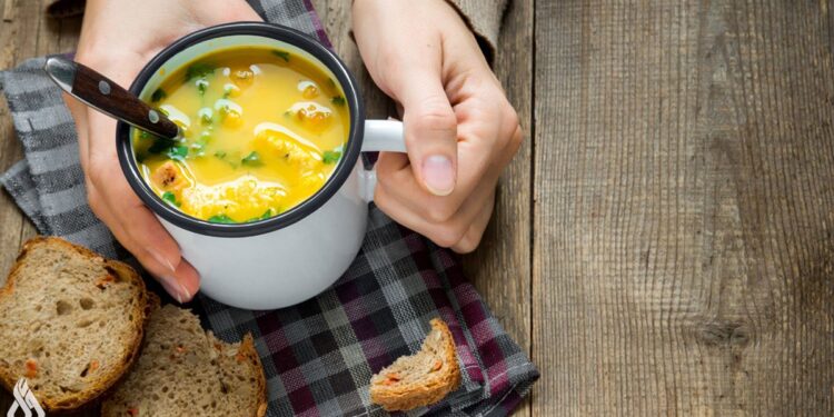 مكمل غذائي يقاوم نزلات البرد ويخفف من الأعراض