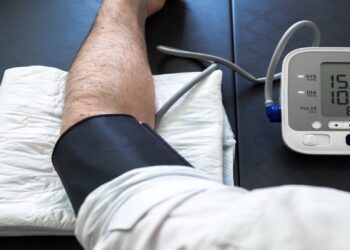 كيف نتجنب ارتفاع مستوى ضغط الدم في الصباح