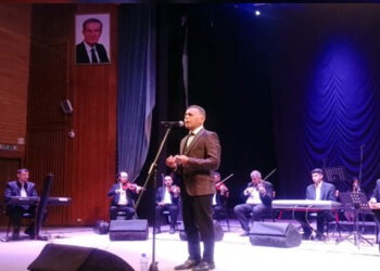 أمسية غنائية طربية للفنان موفق الشمالي على مسرح دار الثقافة بحمص